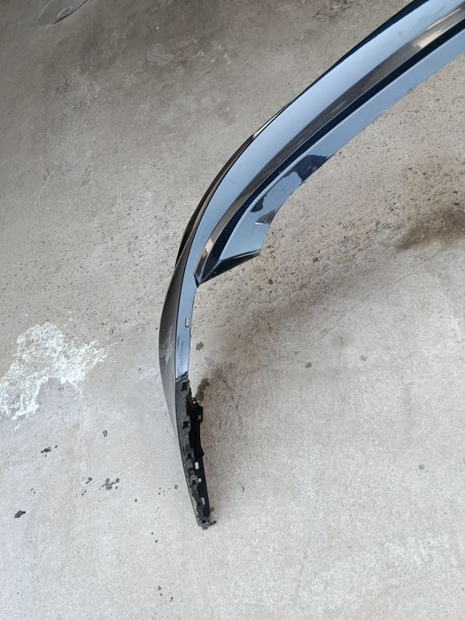 Bamfer orqa xonji eqm5