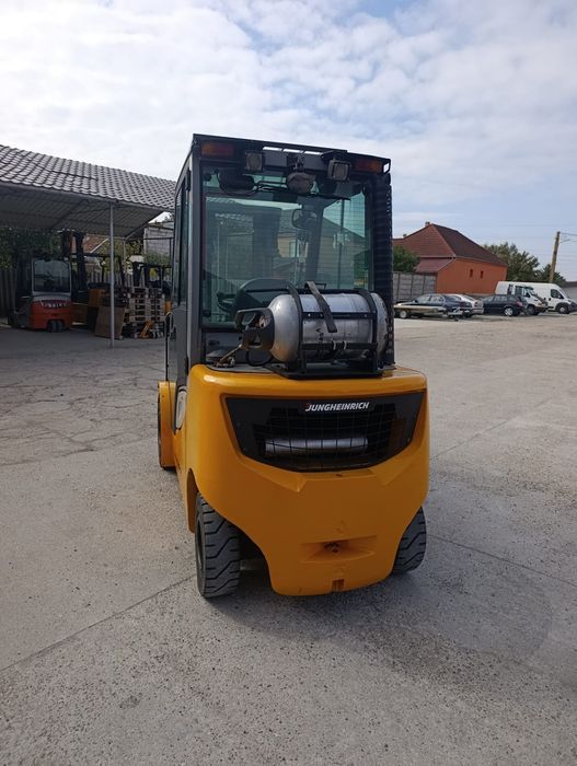 Motostivuitor stivuitor JUNGHEINRICH TFG 435