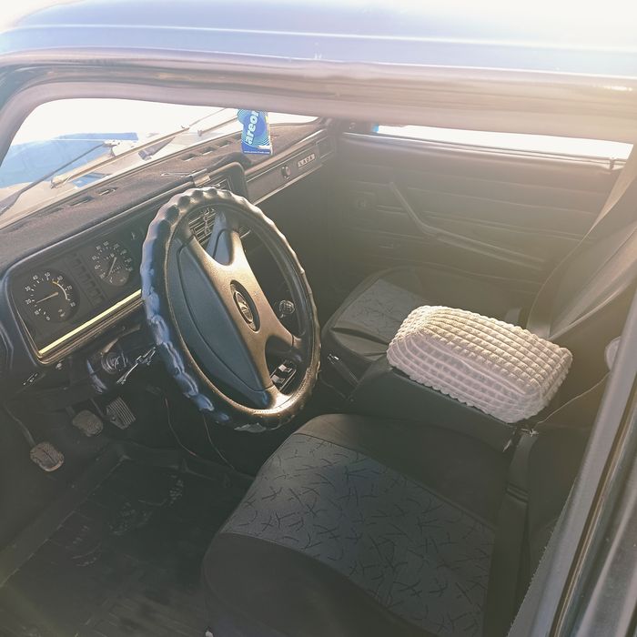 Продам ваз 2107 .