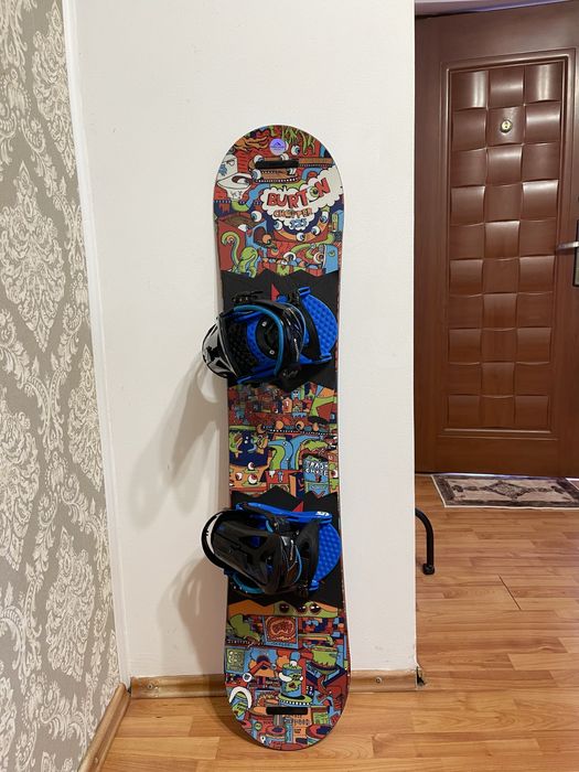 Placa snowboard copii 125 cm burton cu legaturi