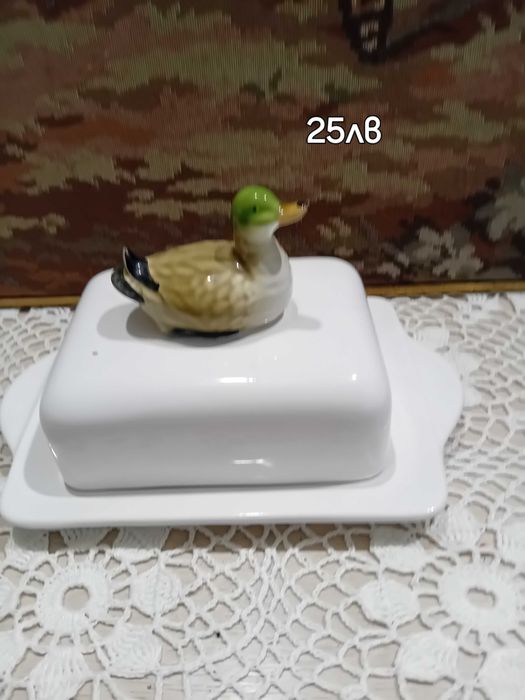 Съдове за масло и сирена