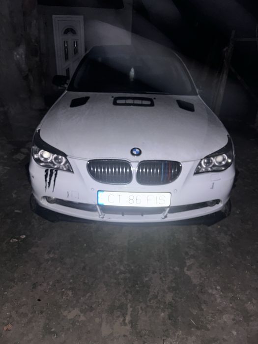 Vand e60 2.2i 2005