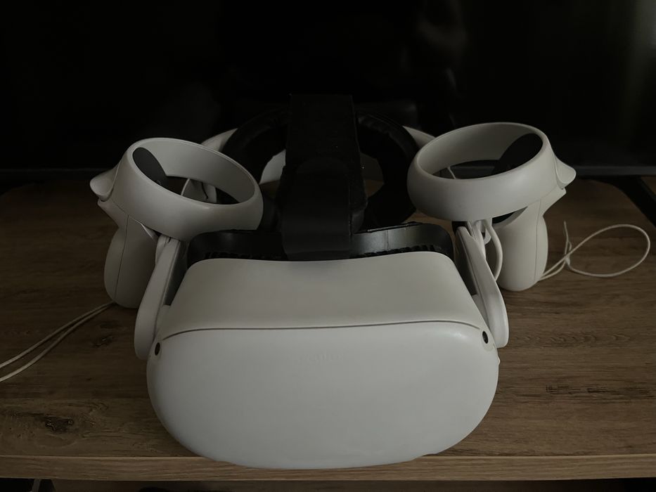 Meta (Oculus) Quest 2 + KIWI Elite Strap