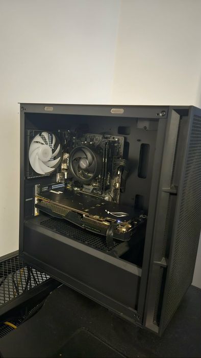 Asamblare PC-Gaming la comandă – Zona Fălticeni