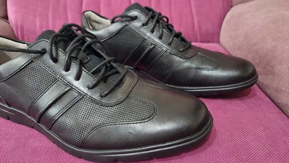 Pantofi sport Clarks Denner Race marimea 42,5, zero km