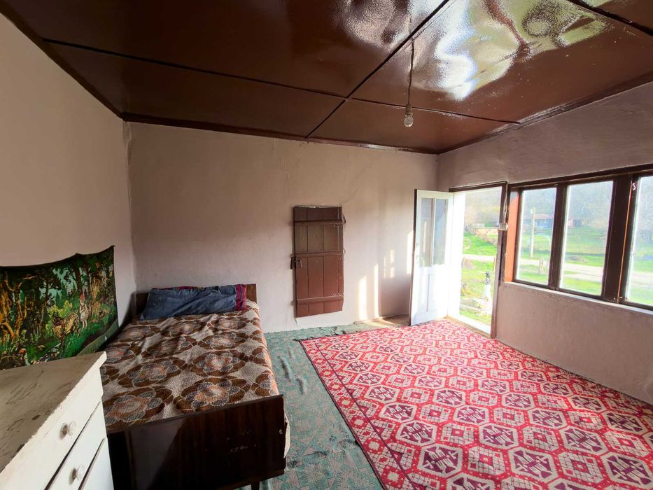 Продава се Къща в с. Слатина, Област Силистра - 200 кв.м за 29 €/кв.м - Снимка #6