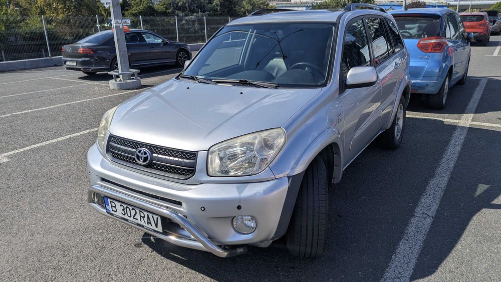 TOYOTA Rav-4