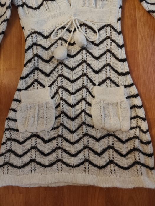 Rochița lână măr. 38