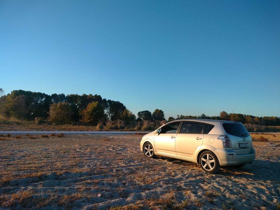 TOYOTA Corolla Verso 2006