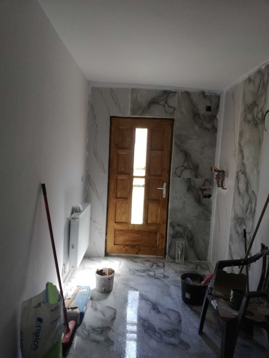 Apartament cu 3 camere vând an floresti
