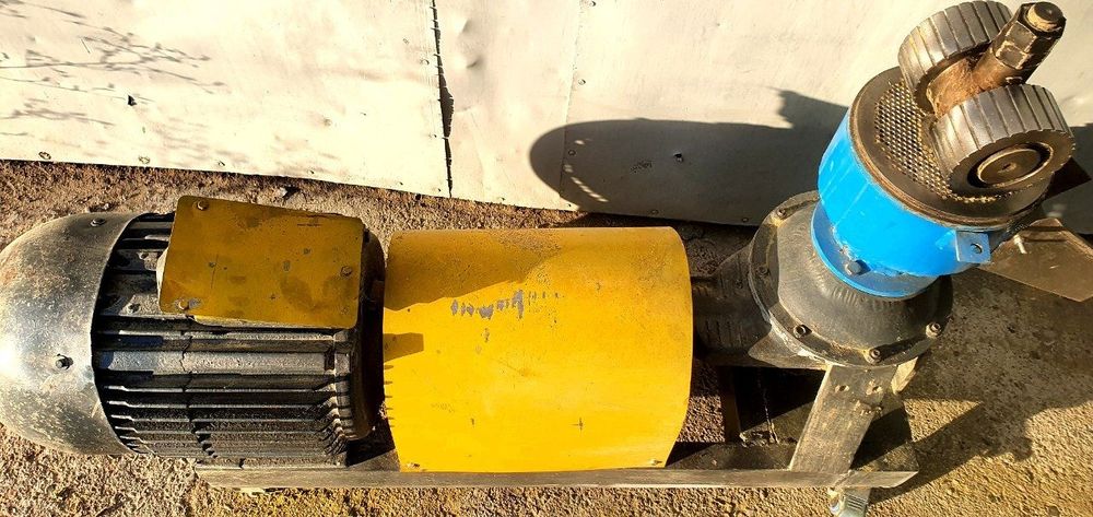 11 kw granulyator yem ishlab chiqarish uskunasi sotiladi
