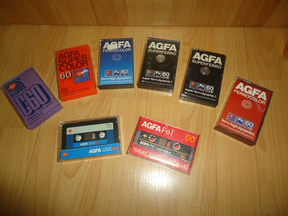 Casete audio AGFA, BASF, Fuji, Philips, Seiko, Sony, TDK, Alfa, Star.