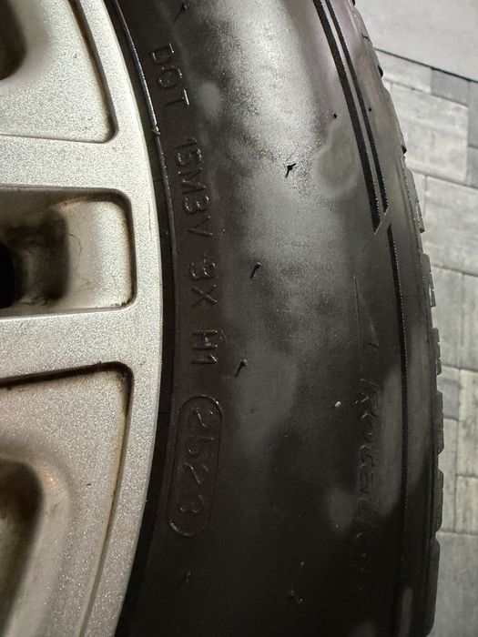Roti de aliaj Audi Q5 cu cauciucuri de iarna Hankook 235/60/18