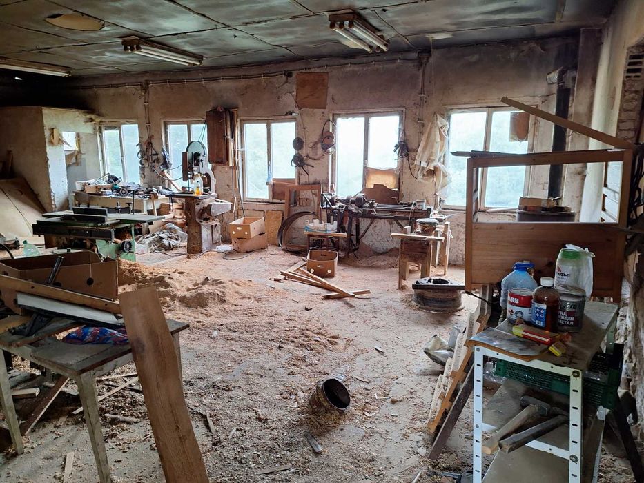 Продава се Промишлена сграда в с. Смилян, Област Смолян - 668 кв.м за 90 €/кв.м - Снимка #3