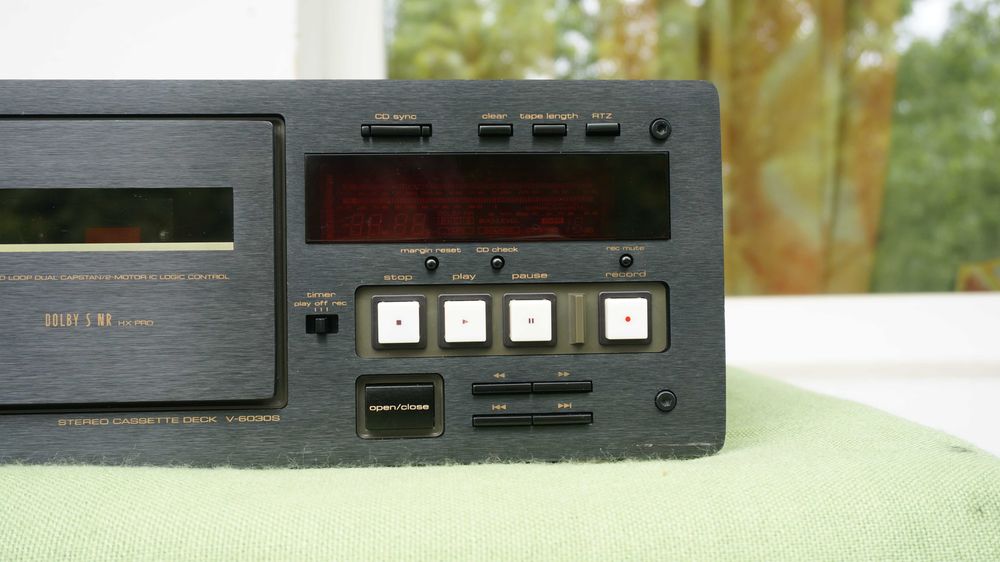 Casetofon deck TEAC V6030S