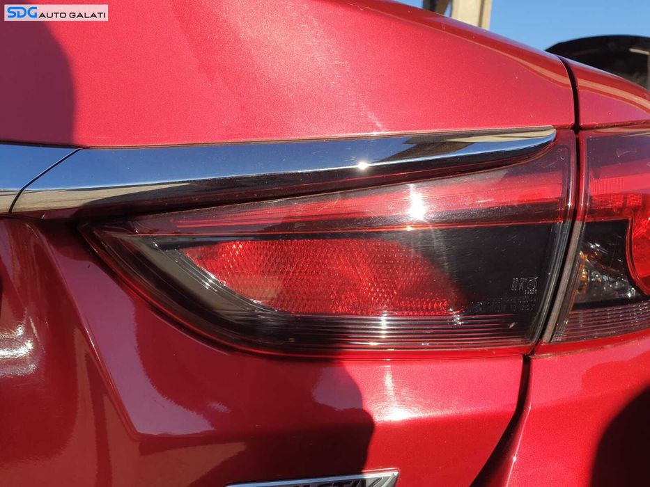 Tripla Stop Lampa Dreapta de pe Capota Portbagaj Mazda 6 III GJ Sedan Berlina Non FL 2013 - 2018 [C9582]