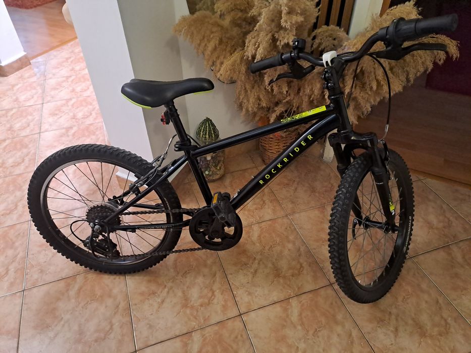 Bicicleta copii varsta 6-9 ani