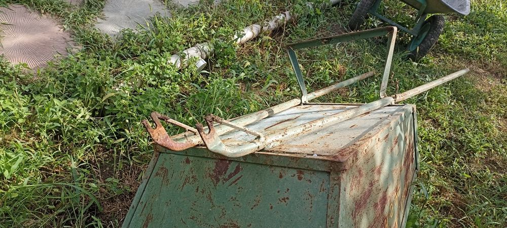 Продам садовую тачку СССР без колёс
