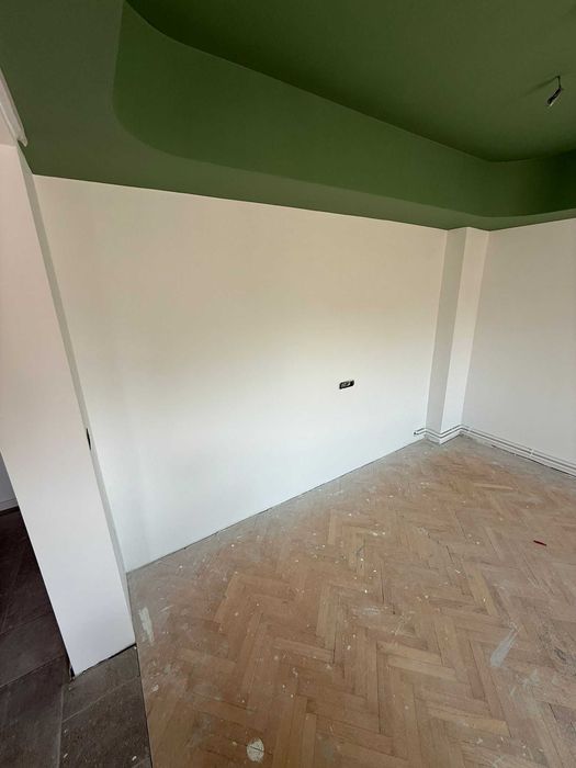 Servicii Complete Renovări Interioare: Electrică, Sanitare, Finisaje, Parchet + Debarasare Moloz