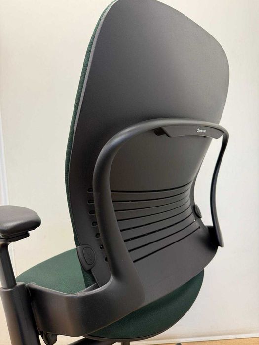 Refurbished Steelcase Leap V2 Olive