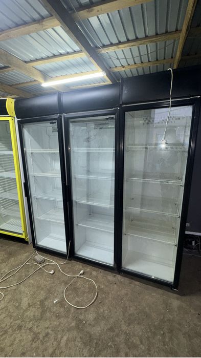 Продам витрины холодильник