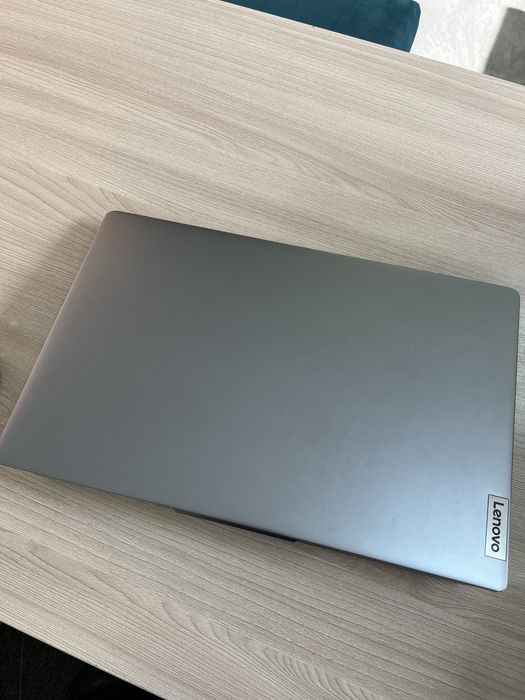 Lenovo ноутбугы сатылады