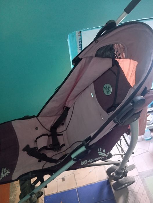 Прогулочная коляска