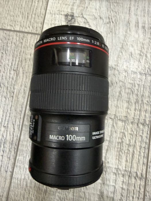 Canon 80D + макро объектив + комплект макровспышек