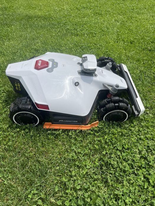 Mammotion LUBA 2 AWD 3000x 2025г косачка робот без кабел