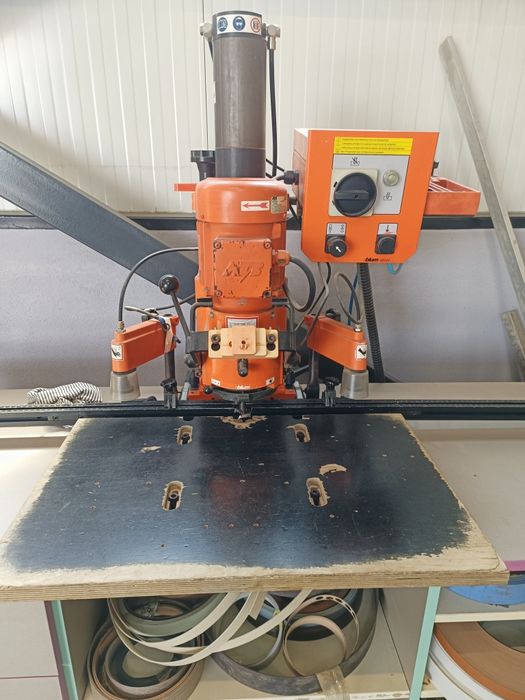 Minipress blum mașina profesionala  de gaurit