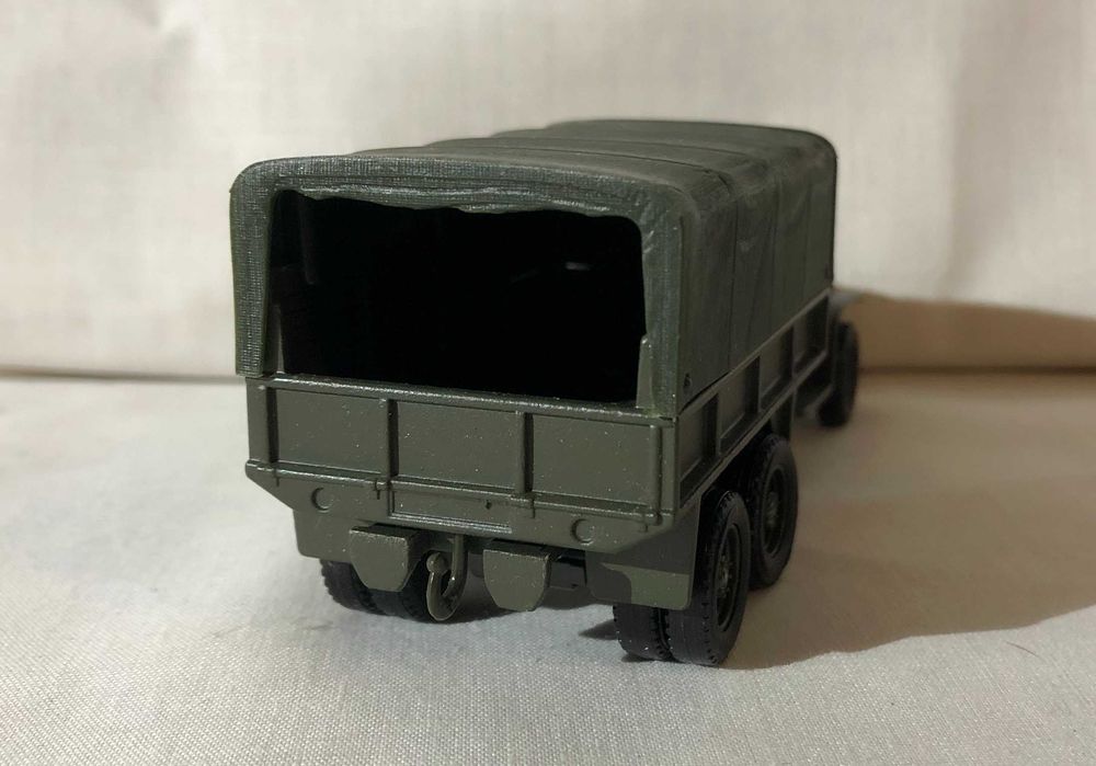 Macheta SOLIDO Camion Militar - GMC 2.5 TON 6x6 - franta-cutie-anii 70
