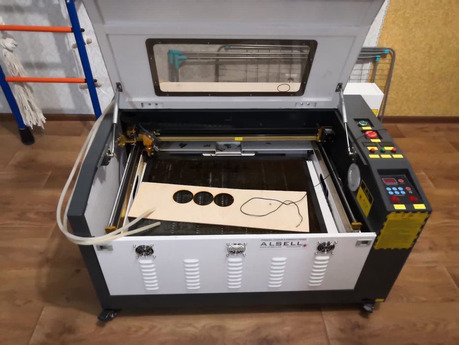 Лазерный станок