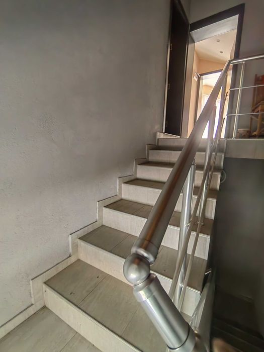 Продава се Къща в Видин, Александър Стамболийски - 580 кв.м за 449 €/кв.м - Снимка #3