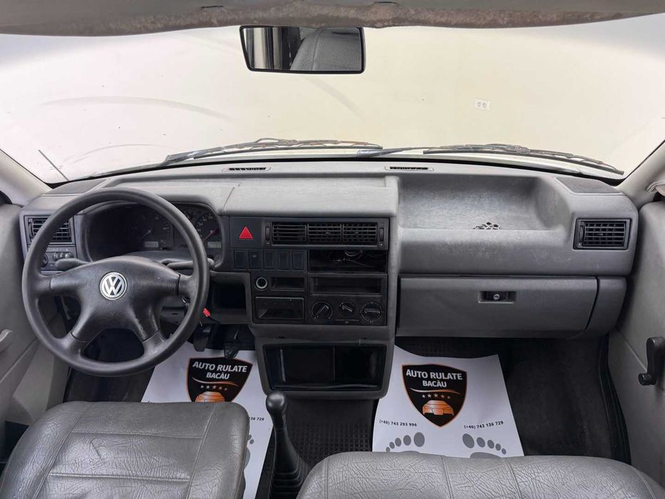 Volkswagen Transporter 1.9D 5+1 Locuri 68CP 2001