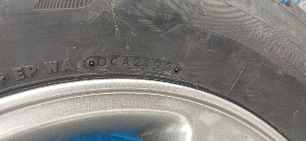 Продам  оригинальные диски