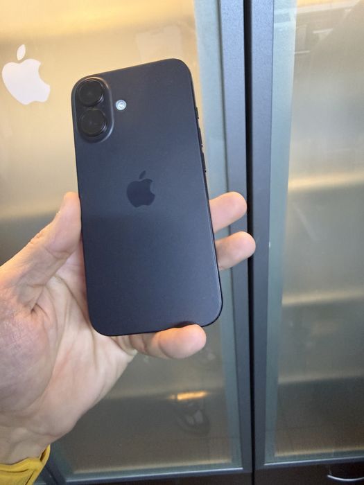 Vand Iphone 16 128Gb Black