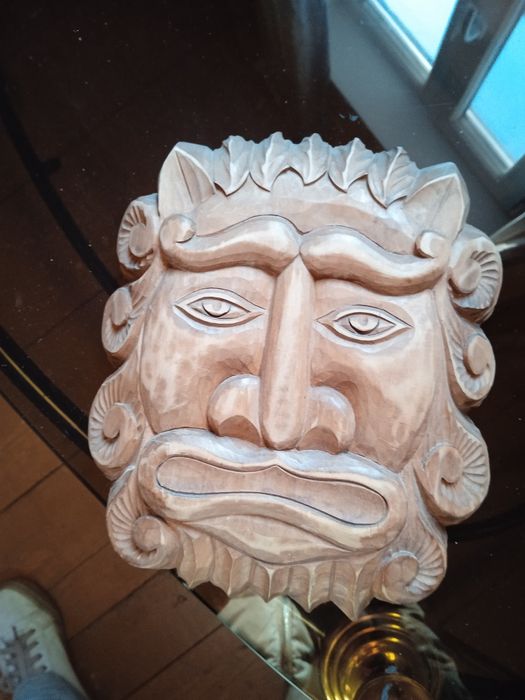 Продам маску из дерева  "Лев",раритет 1979 г в отличном состоянии.