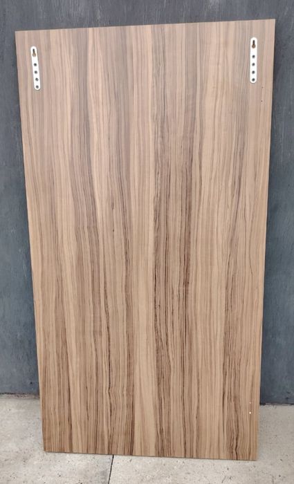 Продам настенное зеркало