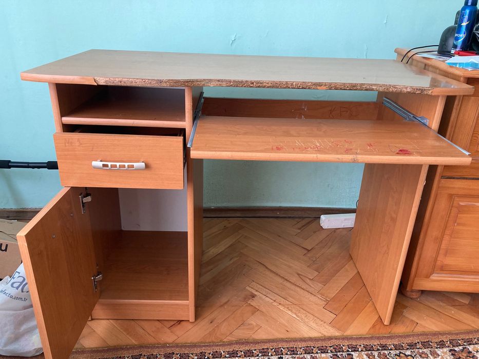 Бюро компютърно пдч