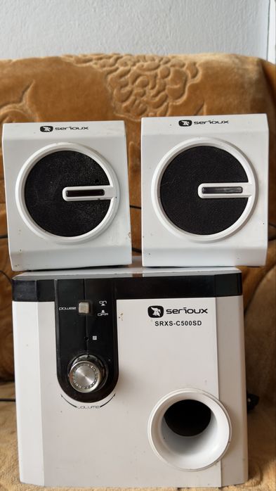 Sistem audio 2.1 Serioux SRXS-C500SD – funcțional