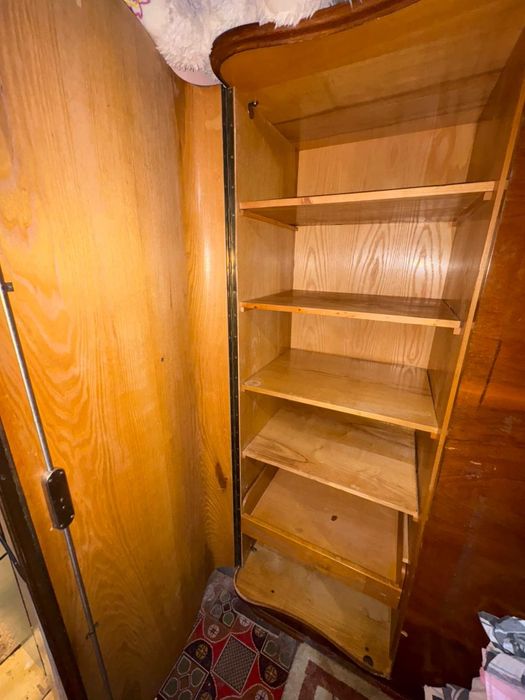 Продается шкаф..