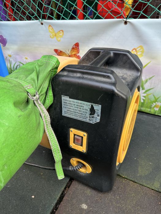 Надувной батут продается