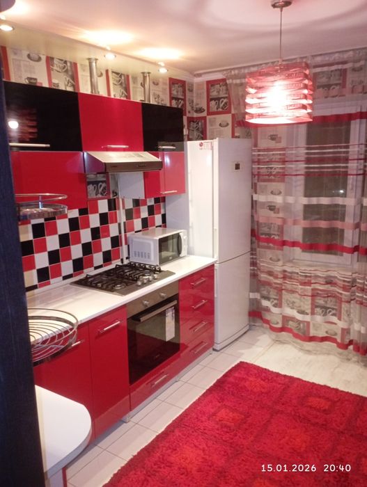 С дам 2 комнатную