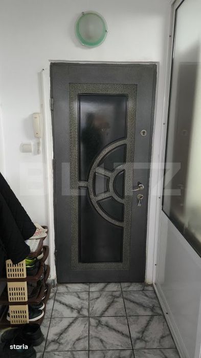 Apartament 4 camere, decomandat, parter, 78 mp, zona Burdujeni