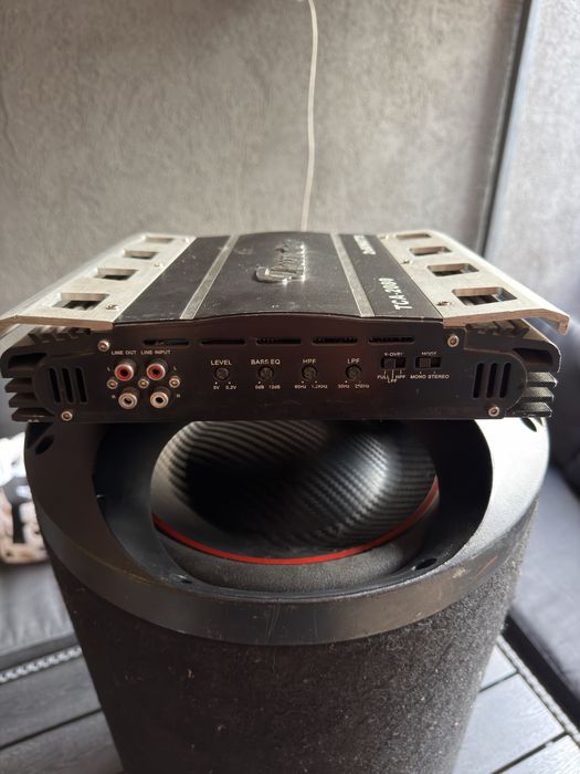 Бас каса Pioneer 12ка с усилвател!!