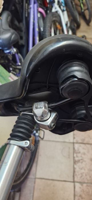 Scaun nou cu țeavă telescopicaă