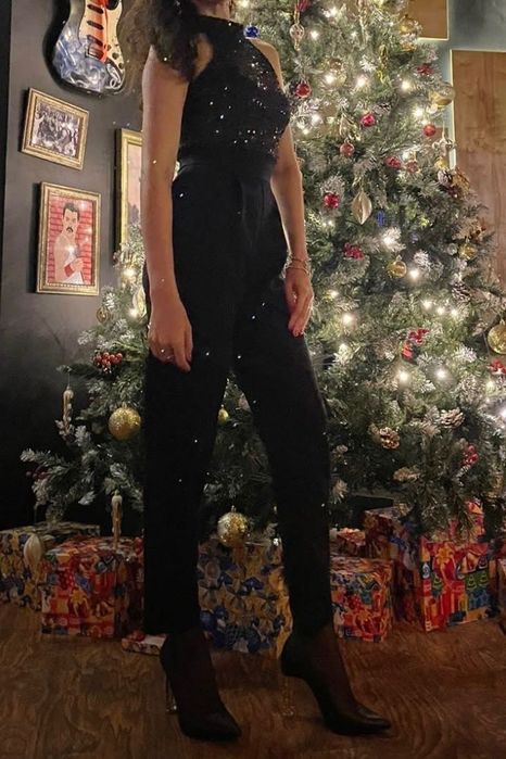 Комбинезон с пайетками