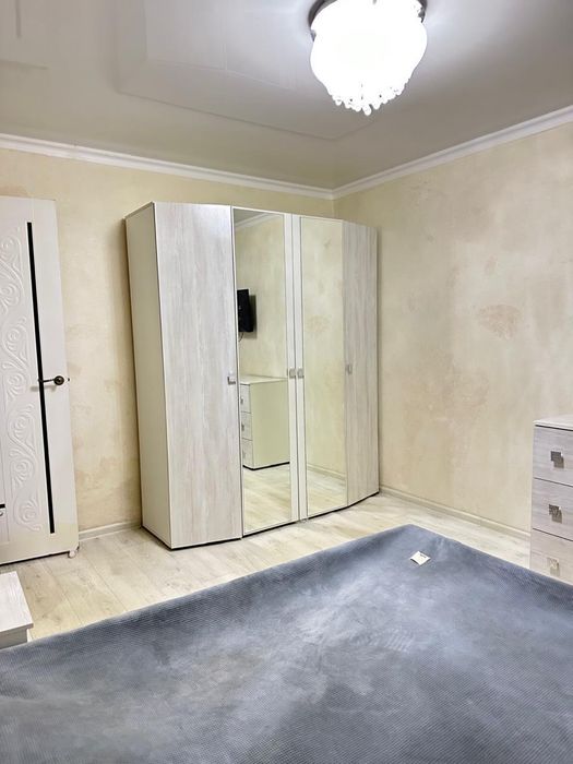 Продам 4х комнатную квартиру