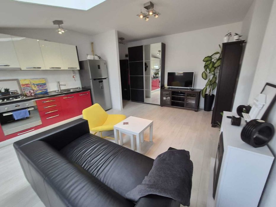 Vand apartament 3 camere cu loc parcare Pallady/Trapezului