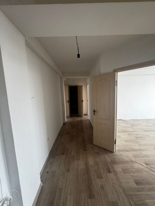 Продам квартиру 3х комнатную